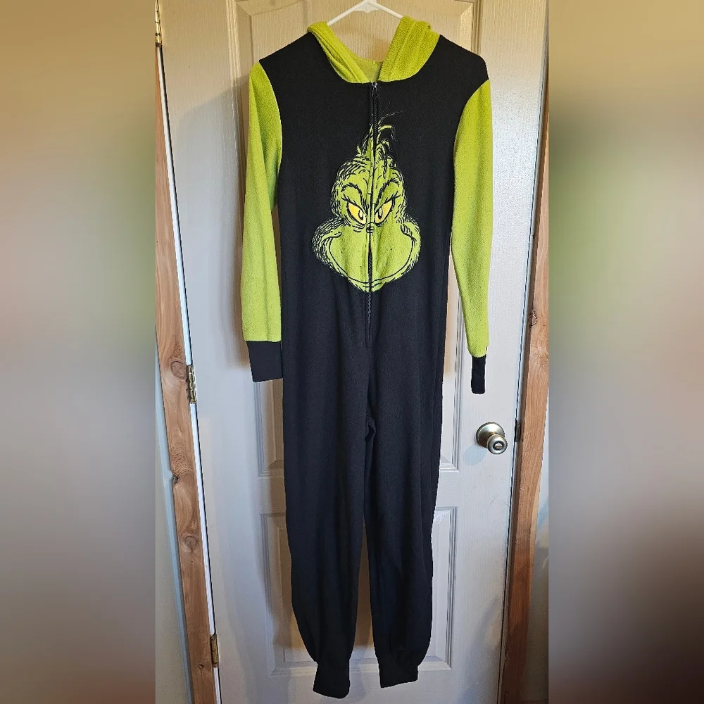 The Grinch One Piece Pajama Zip Up Size Tag Missing Size Youth Large